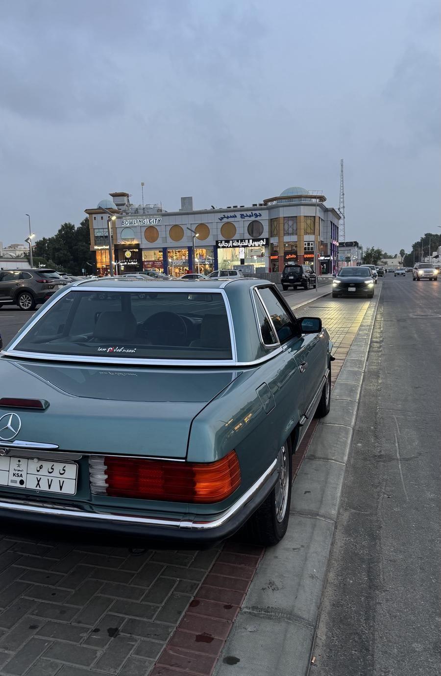 مرسيدس SL 560