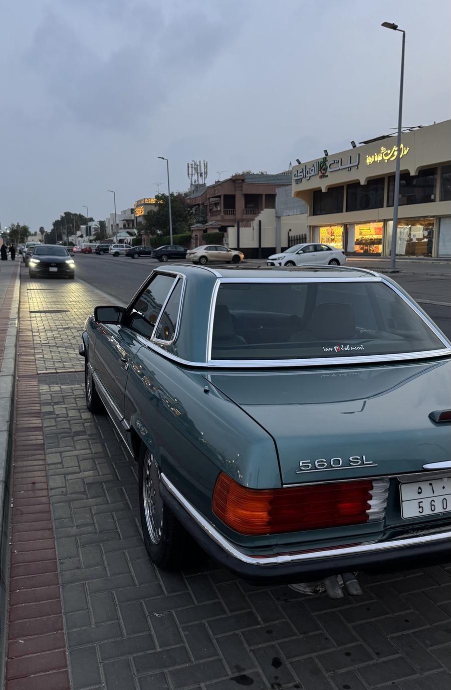 مرسيدس SL 560