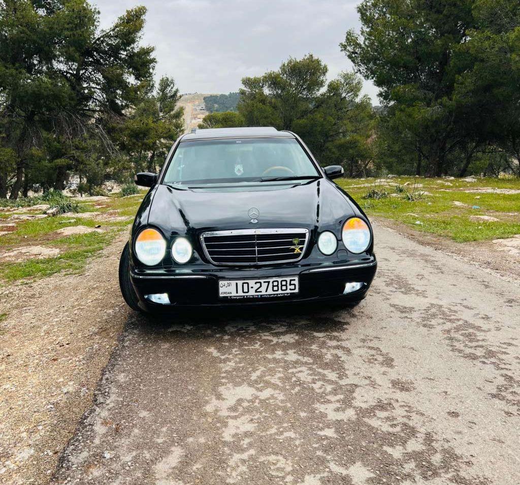 2002, مرسيدس بنز,