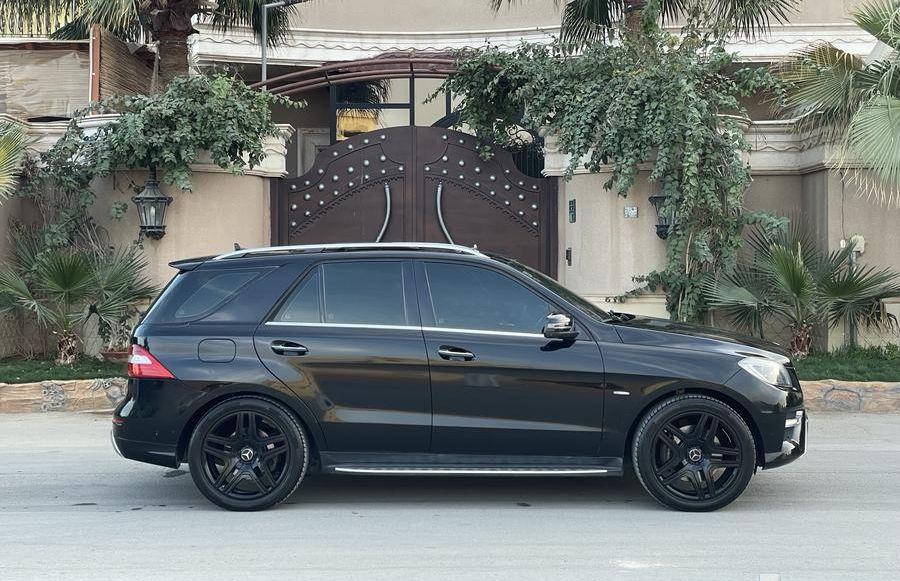 مرسيدس ML500 -