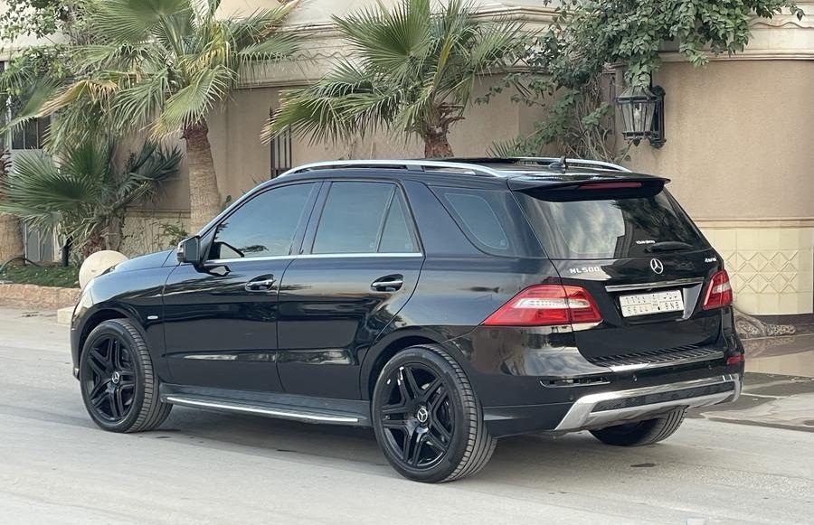 مرسيدس ML500 -
