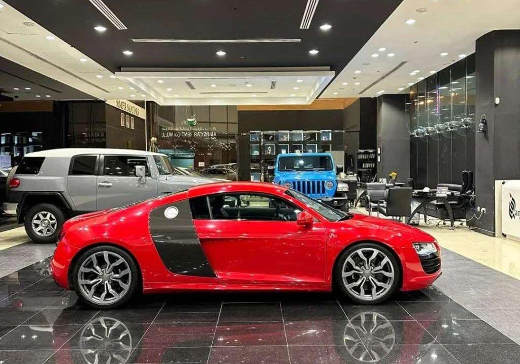 2013 أودي R8