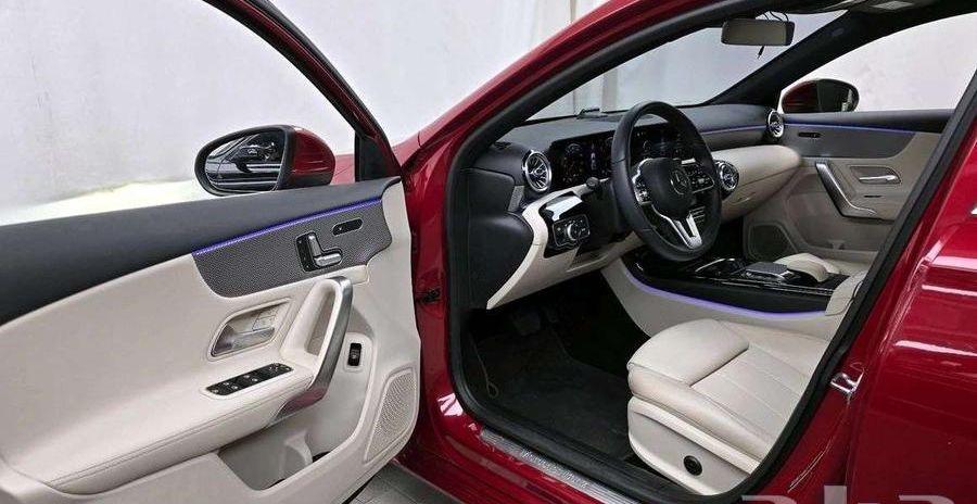A220 مرسيدس