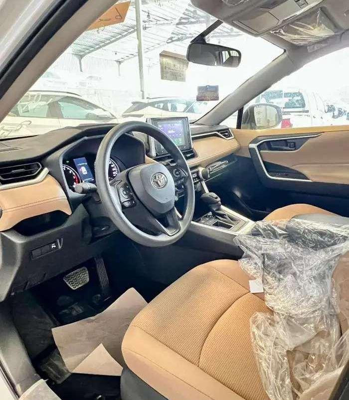 تويوتا راف فور