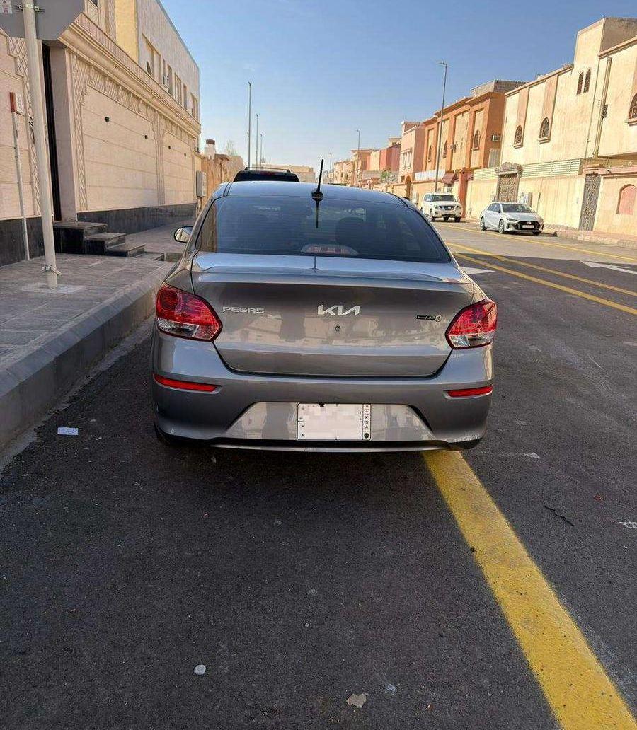 كيا بيجاس موديل
