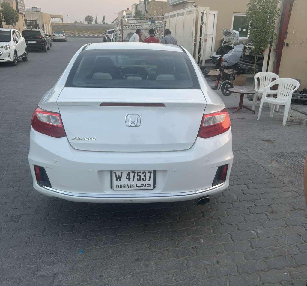 2015 هوندا اكورد