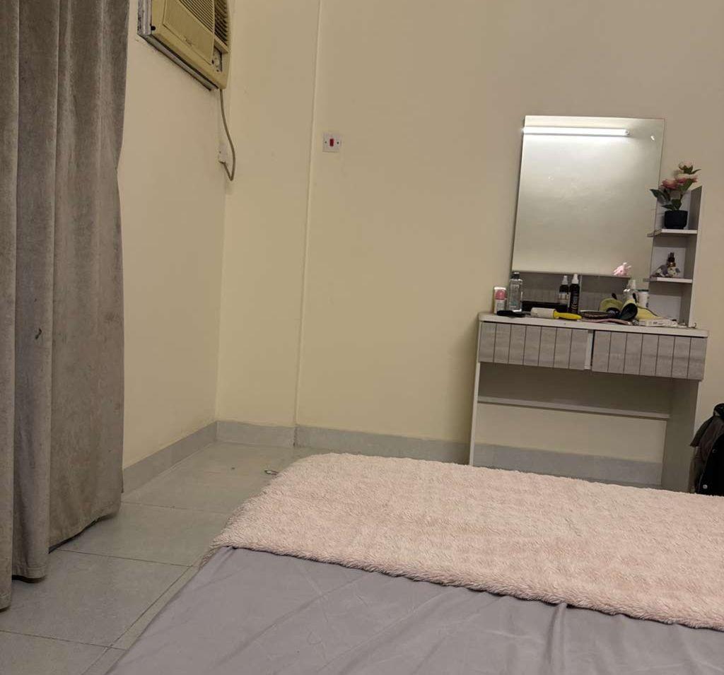 One bedroom for