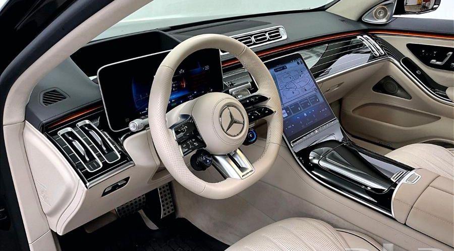2024 Mercedes S63
