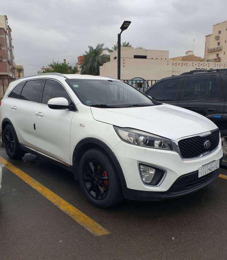 كيا سورنتو 2016