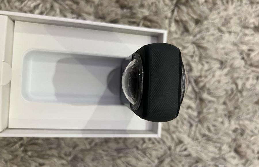 insta360 x3 cam