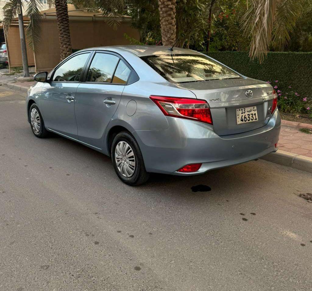 2016 تويوتا يارس