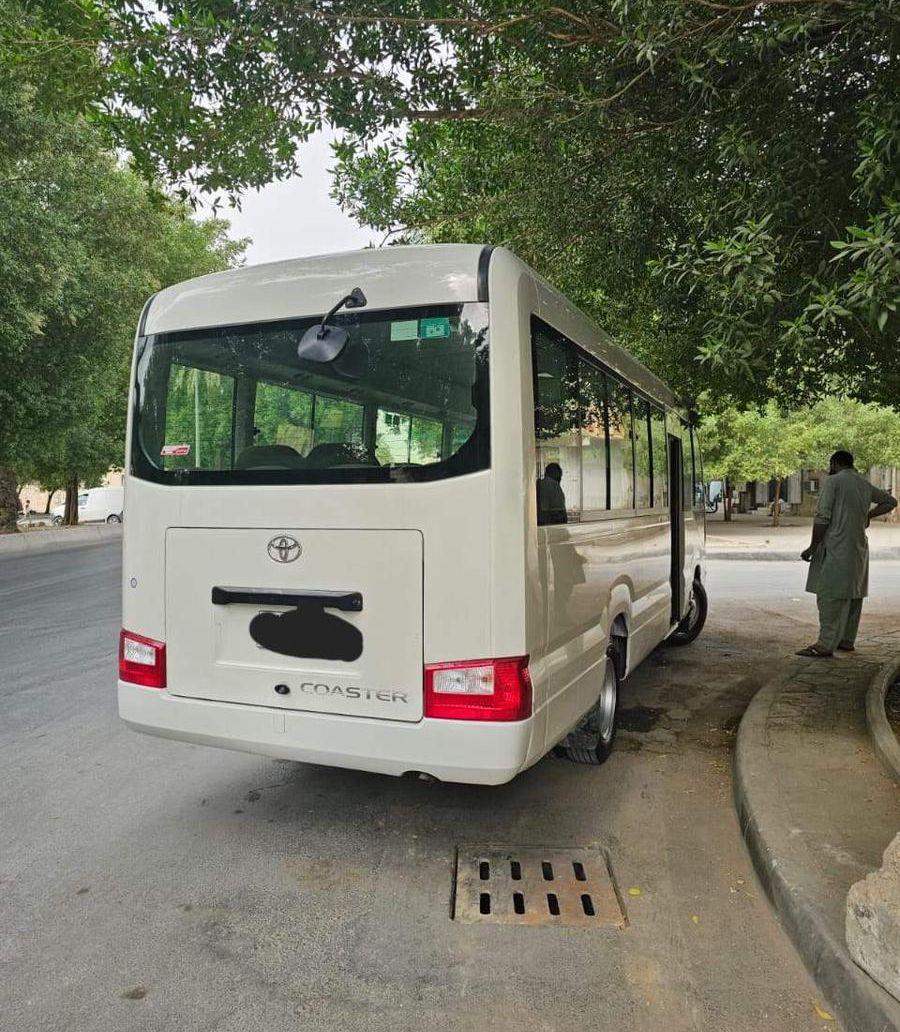للايجار نقل عام