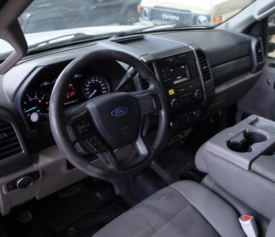 فورد F350 غمارتين