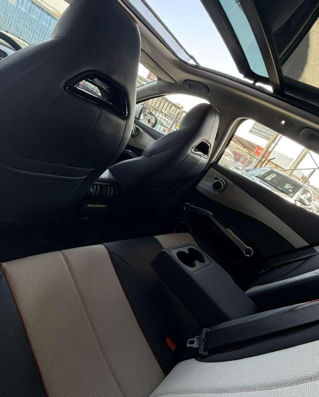 2023, بي واي