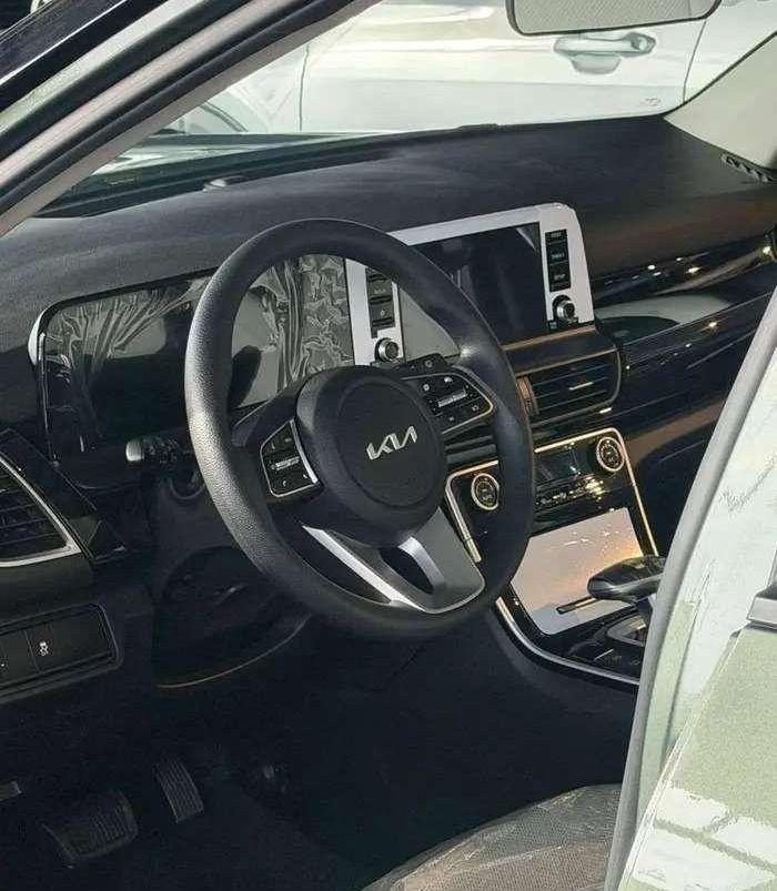 كيا سيلتوس ستاندر