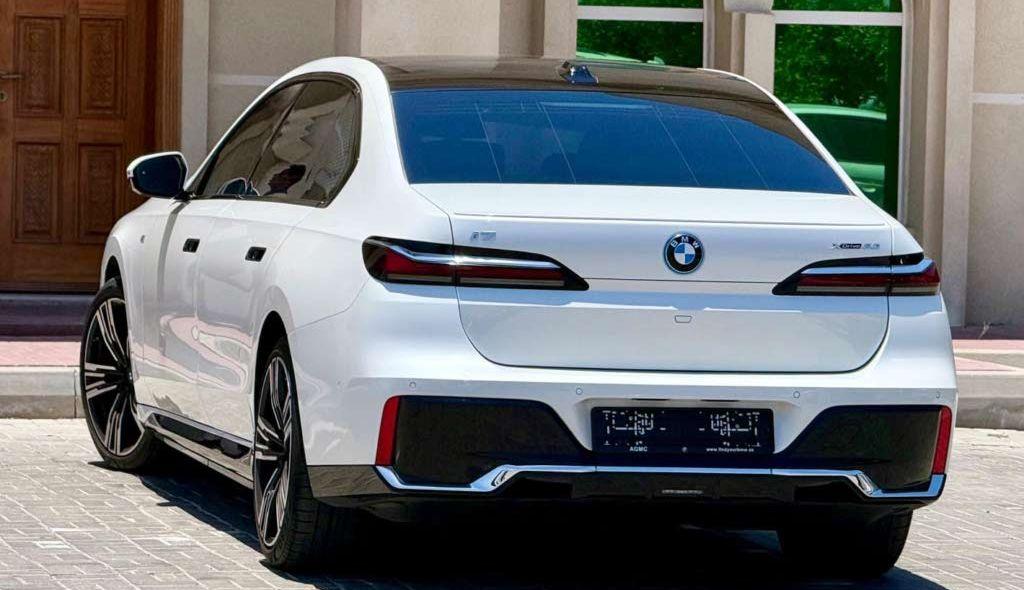 2023 بي ام