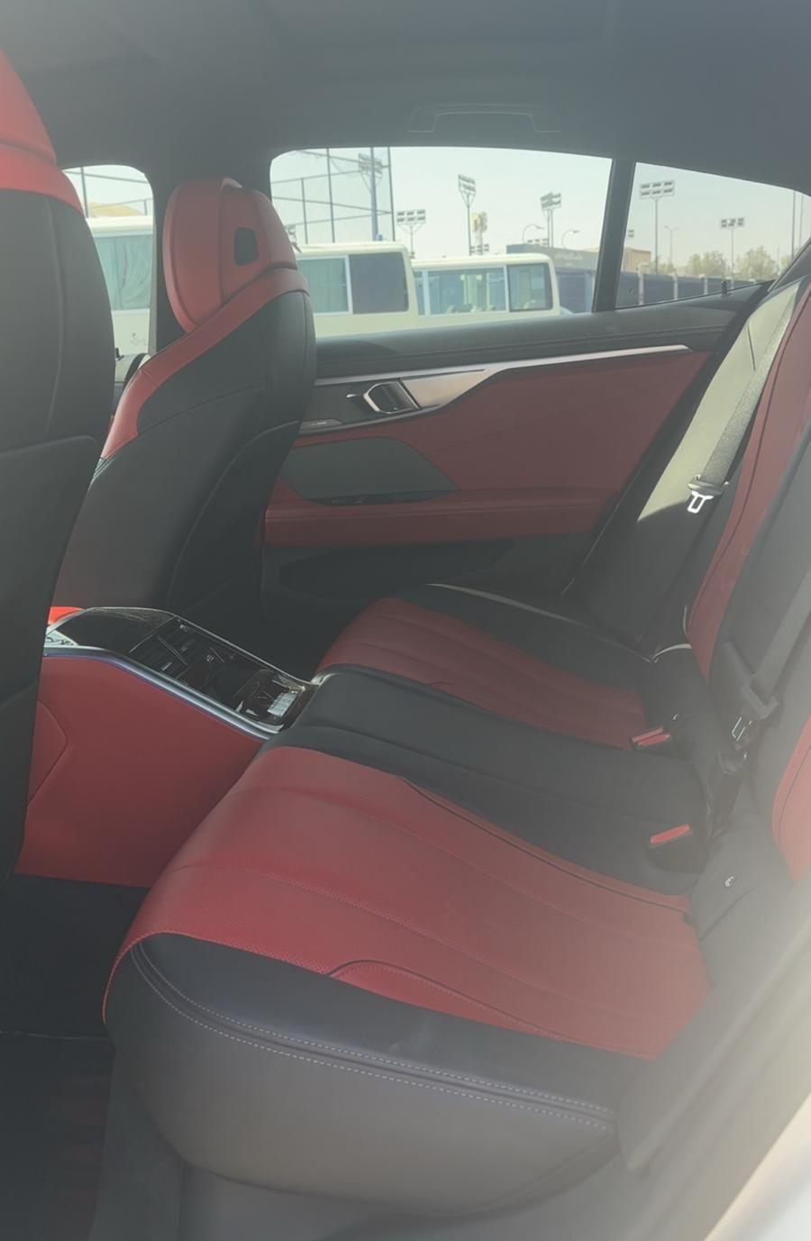 بي ام 840i