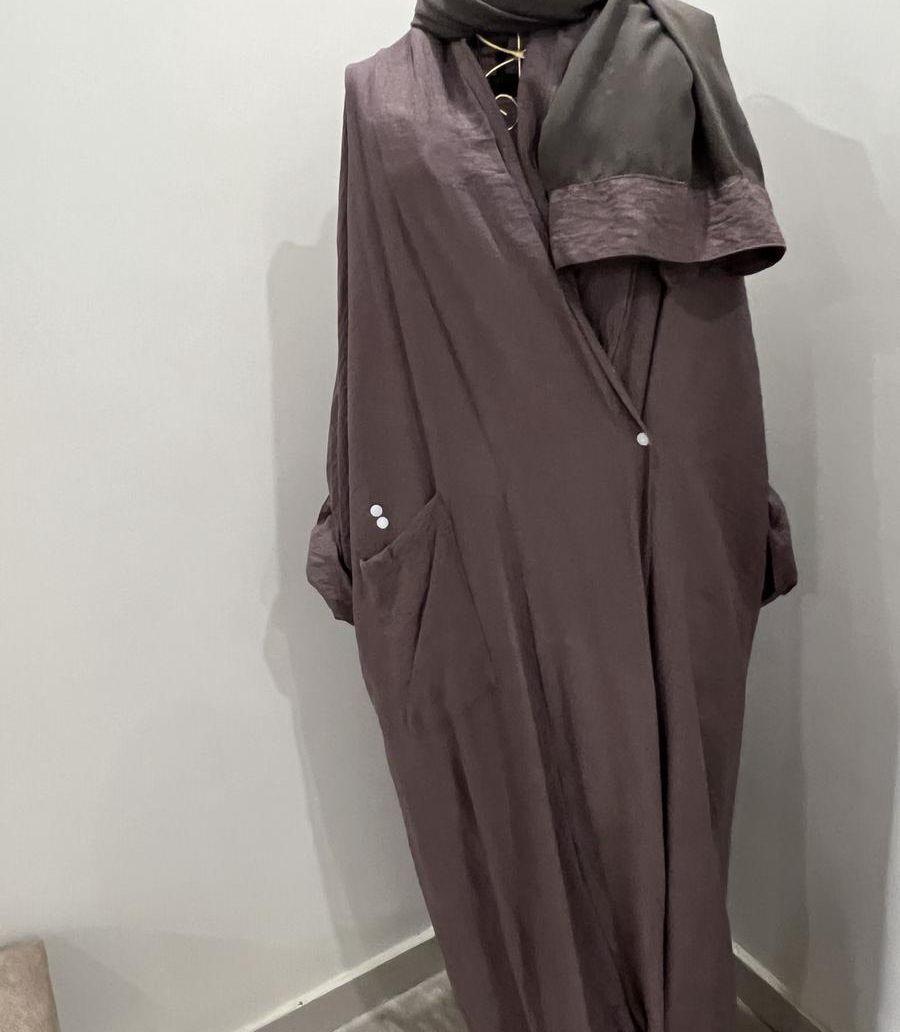 عبايه و طرحه