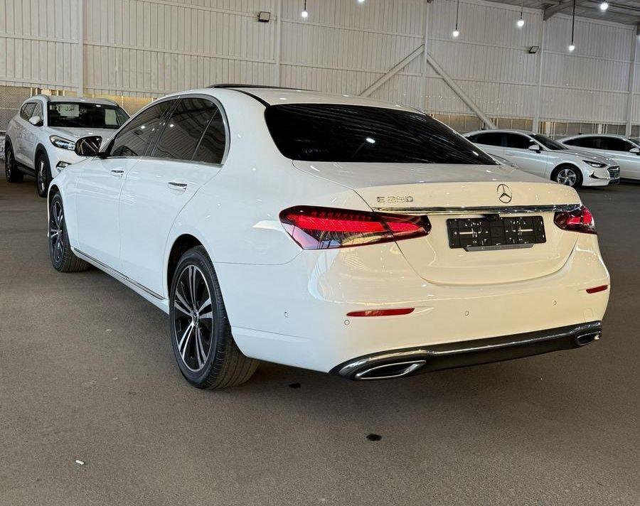 مرسيدسE250 (2021)