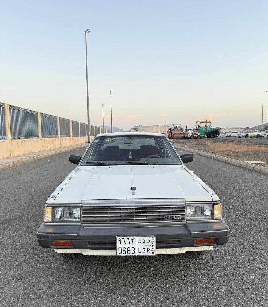 نيسان رويل 1985