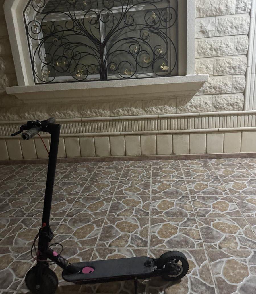 سكوتر على السوم