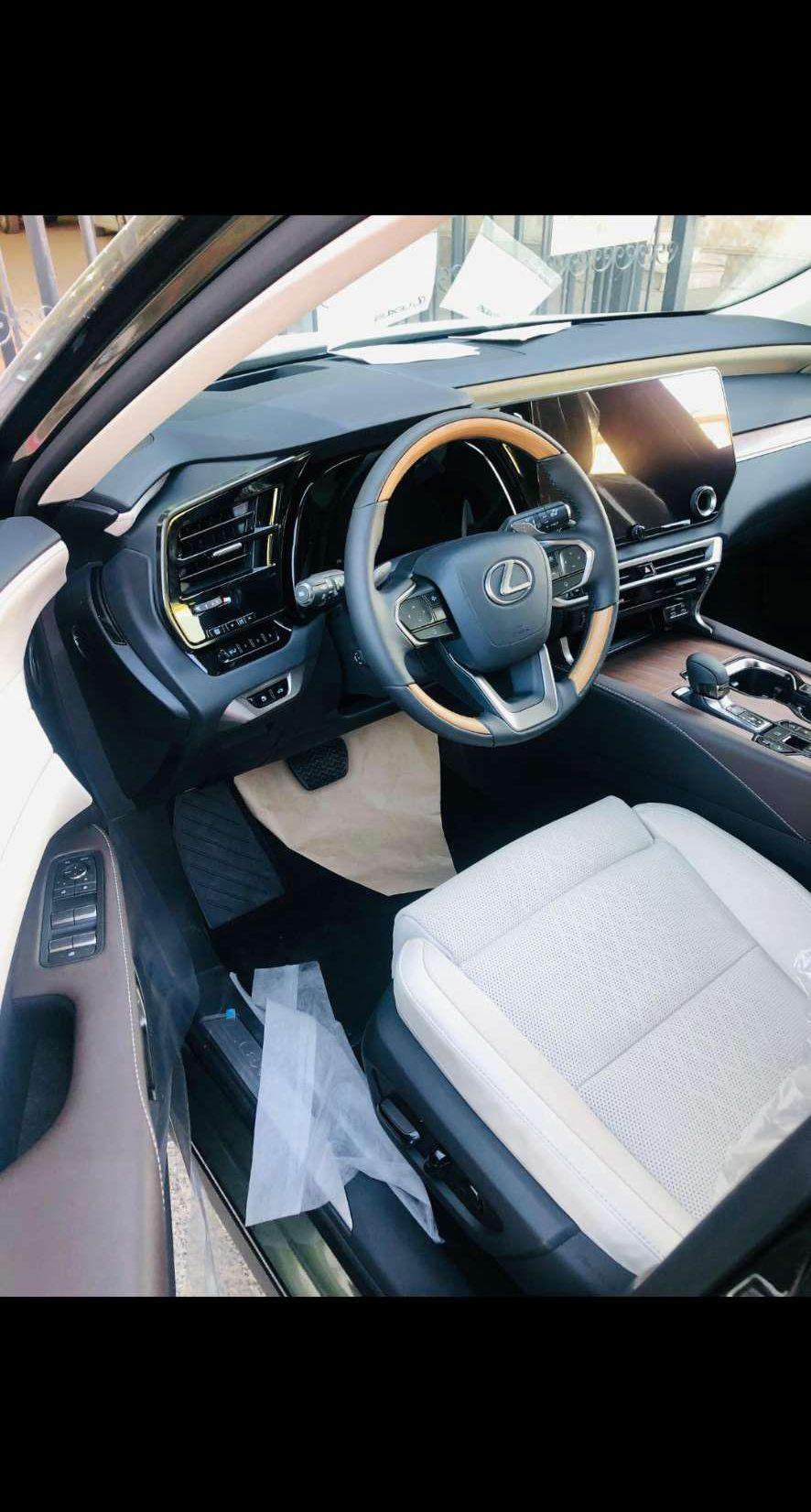 لكزس RX 350