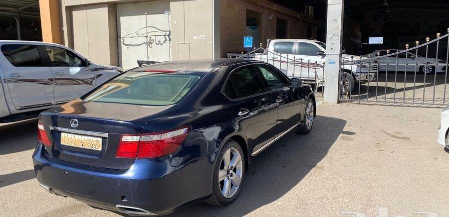 لكزس LS460 خليجي