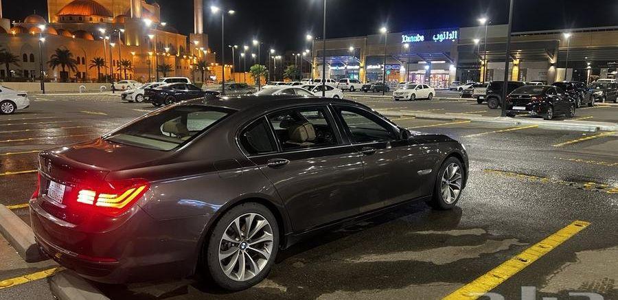 BMW 730LI 2015