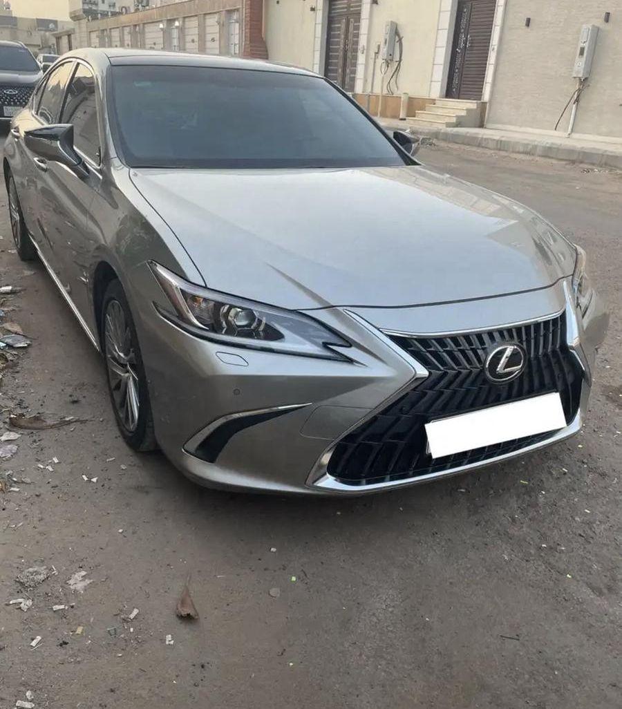 لكزس ES350 2023