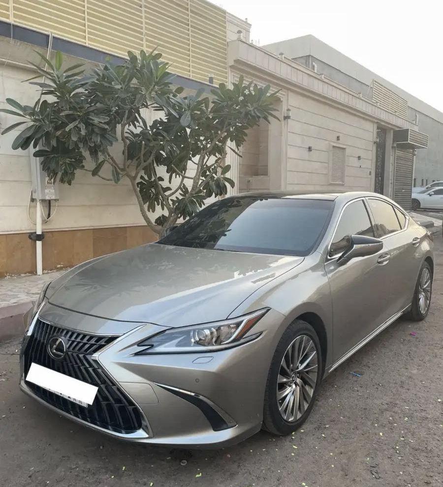 لكزس ES350 2023