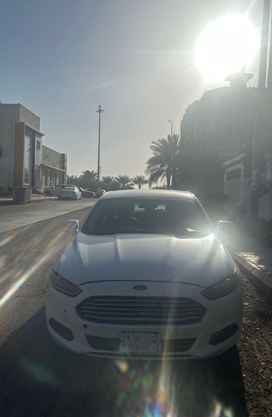 فورد فيوجن للبيع