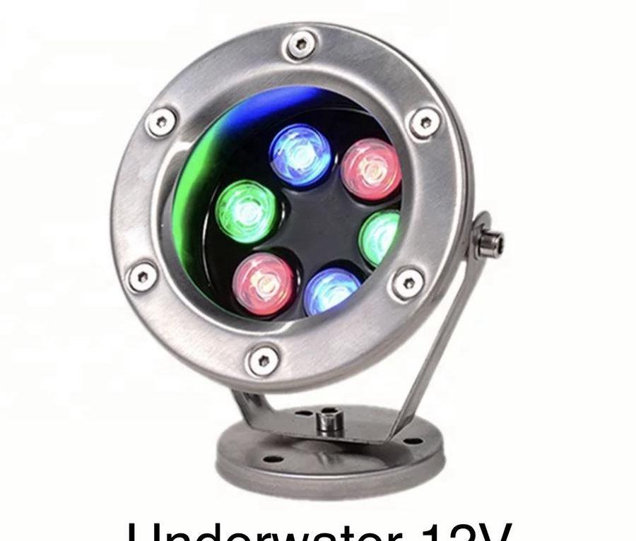 Fountain light Underwater
