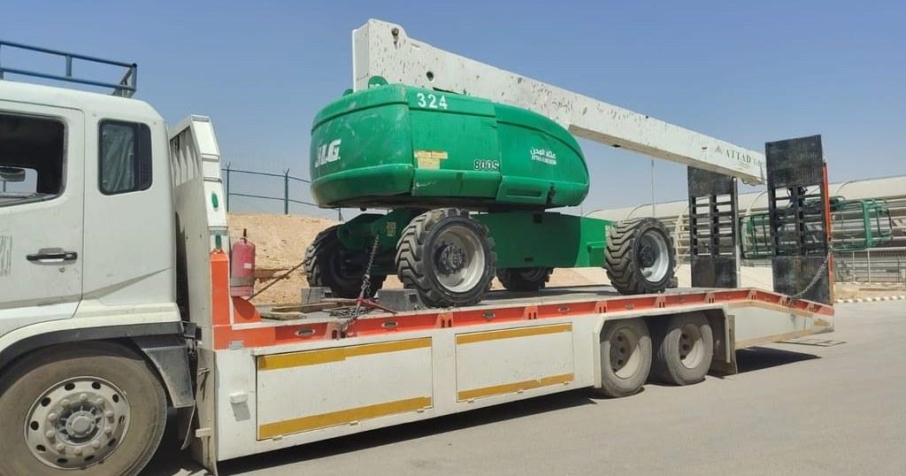 سطحات نقل المعدات