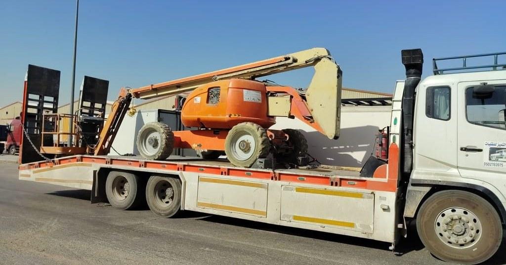 سطحات نقل المعدات