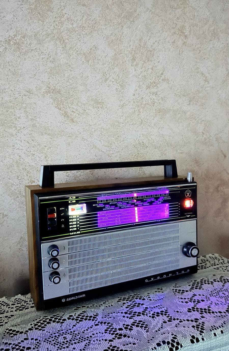 نوادر راديو روسي