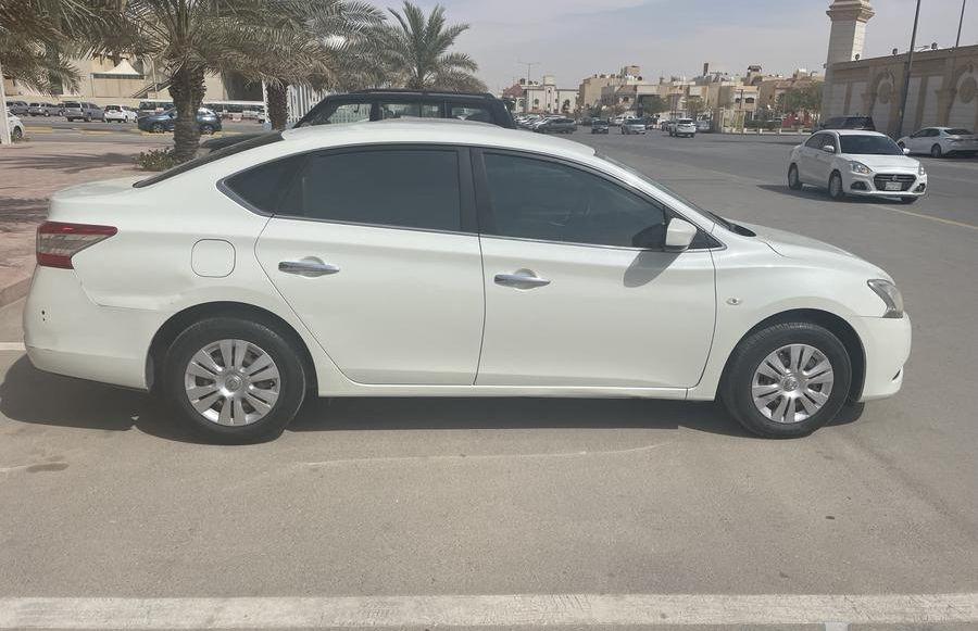 Nissan Sentra 2015