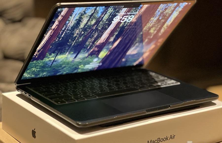 macbook air 2024