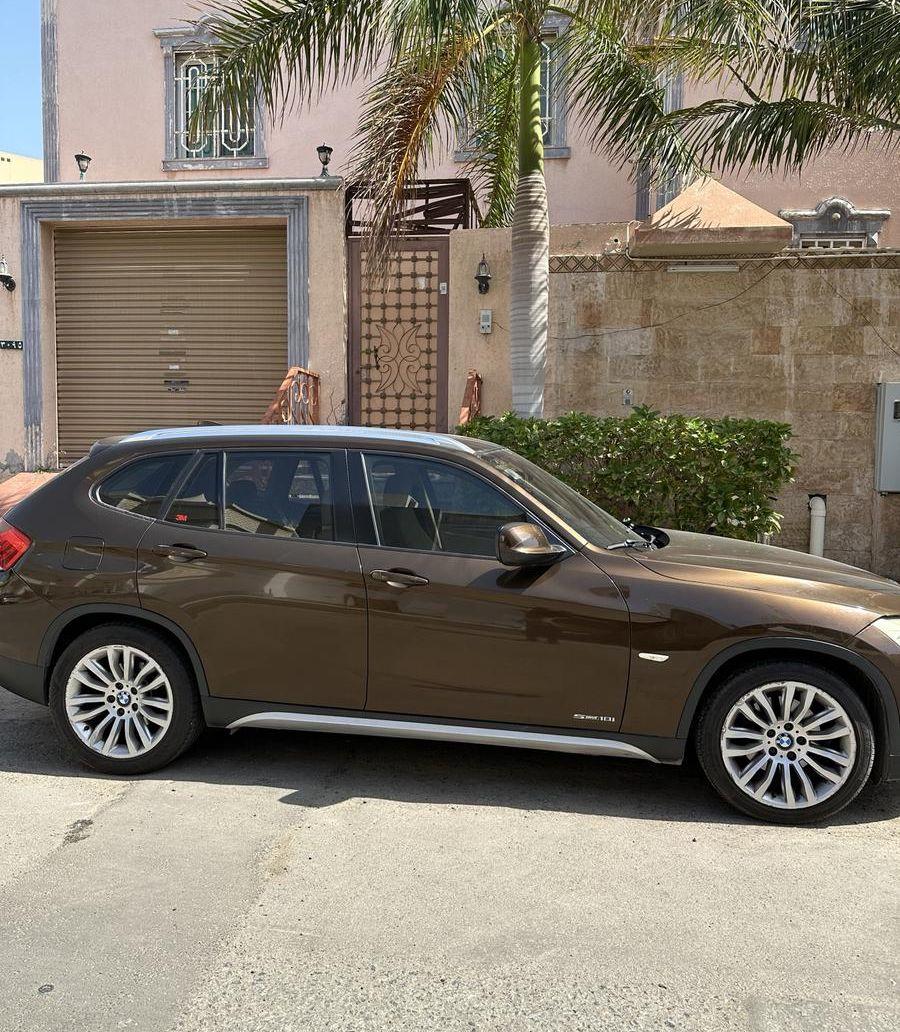 BMW X1 2011