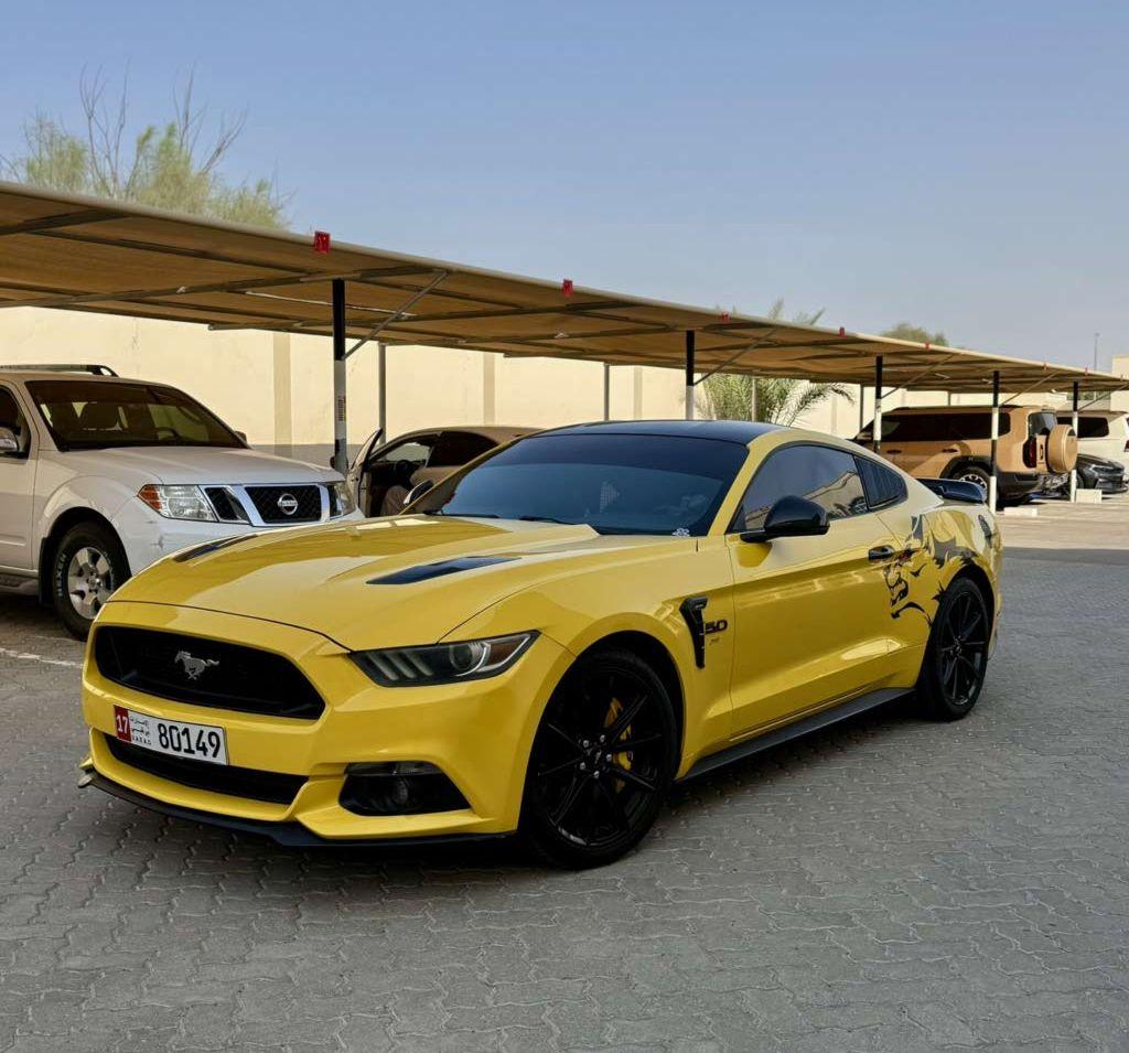 2015 فورد موستانج