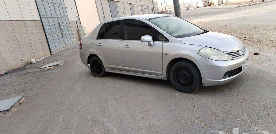 نيسان تيدا 2007