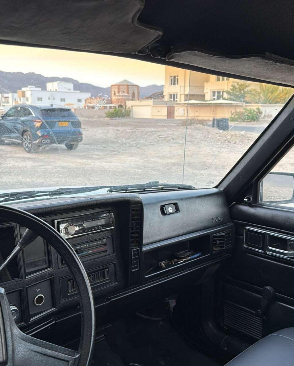 1987 جيب اخرى