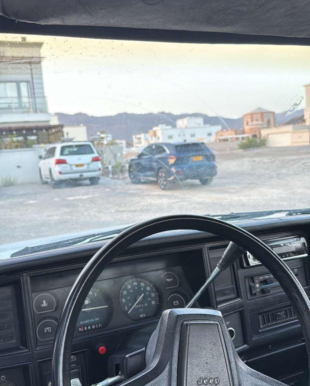 1987 جيب اخرى