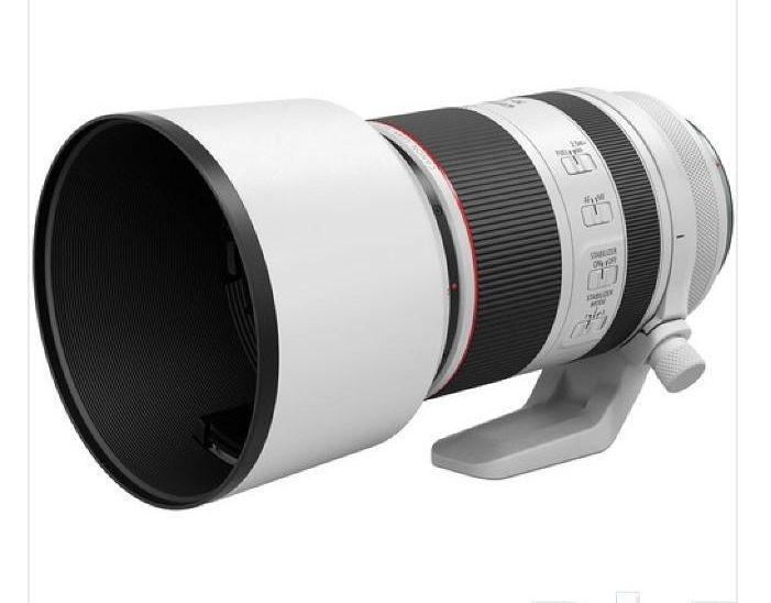 عدسة Canon RF