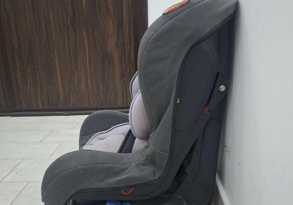 مقعد اطفال مستعمل