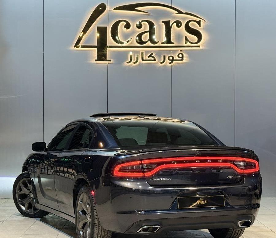 دودج تشارجر رويال