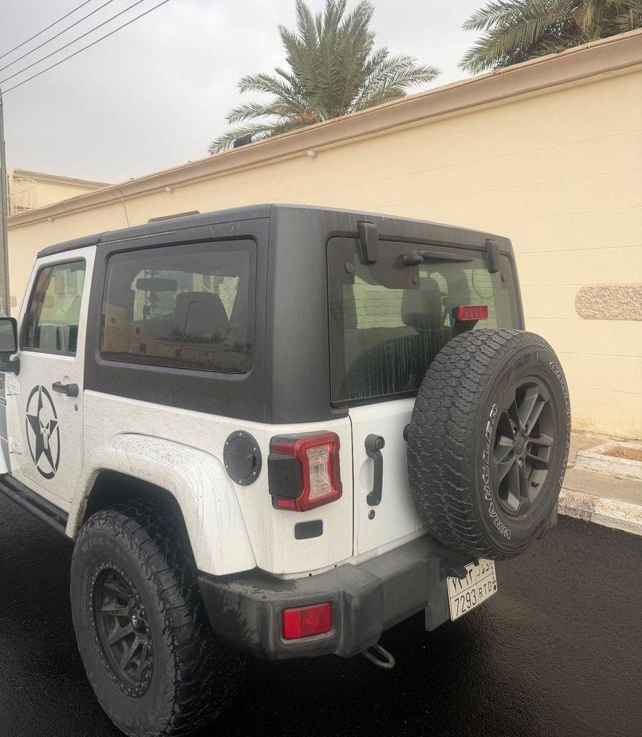 جيب رانجلر. 2018