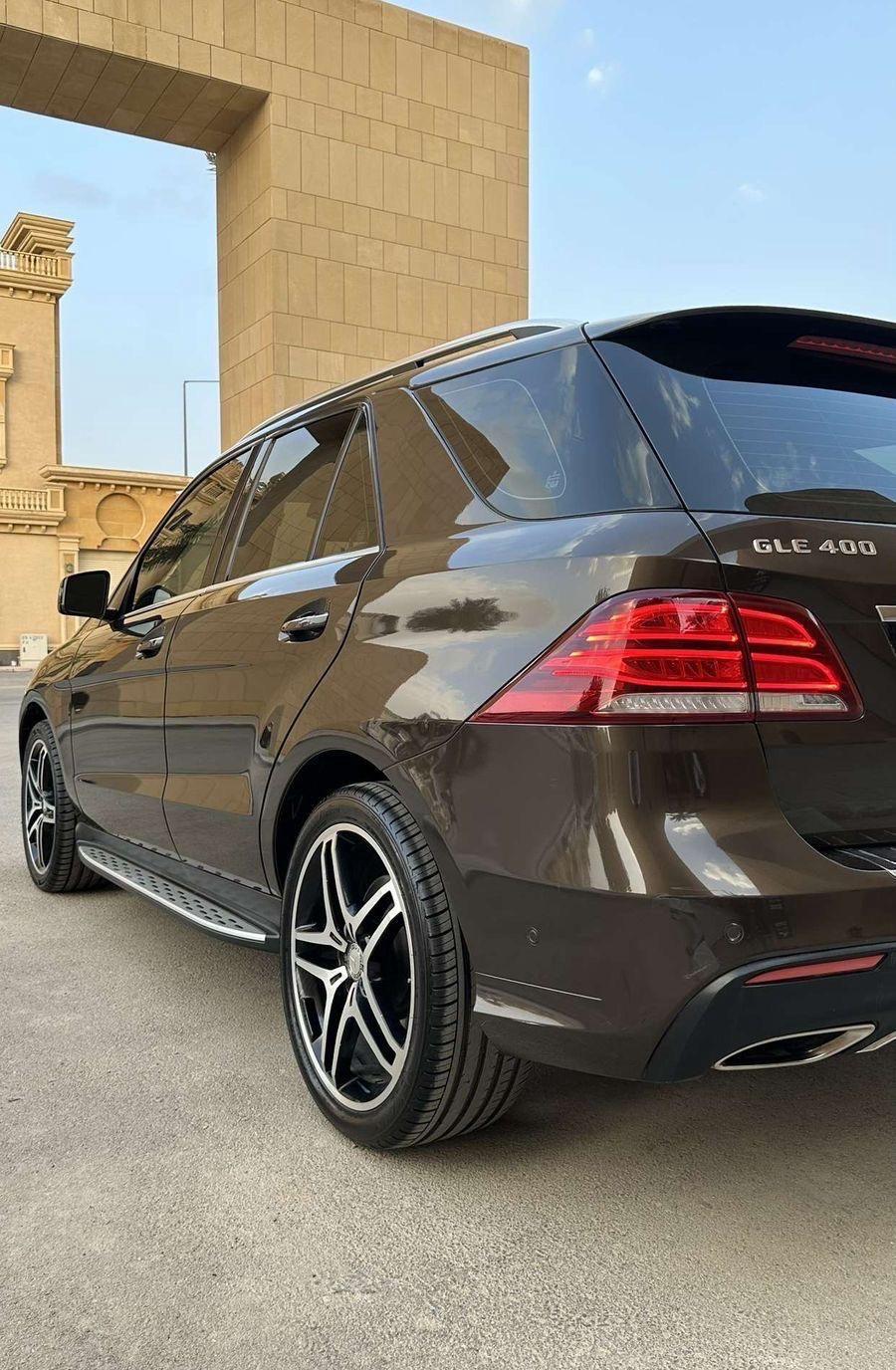 مرسيدس GLE 2016