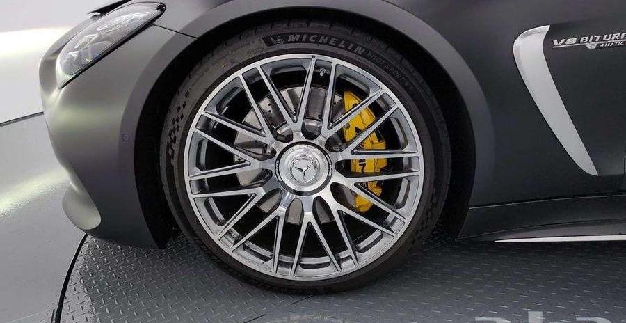 GT55 AMG -