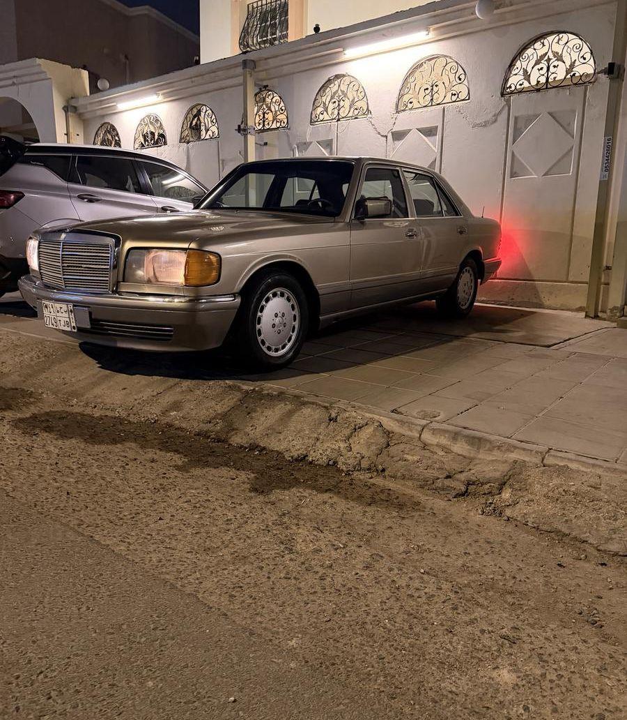 مرسيدس SE300