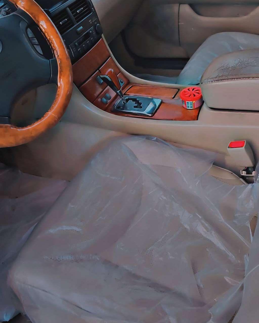 2004 لكزس LS